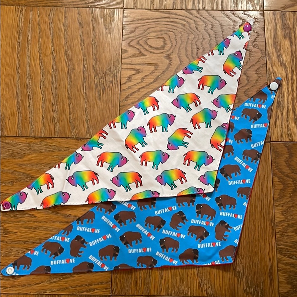 Buffalo Pride Buffalove Dog Bandana Set